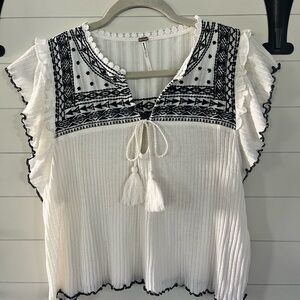 Free People Black and White Embroidered Short Sleeve Top Bohemian Tassels